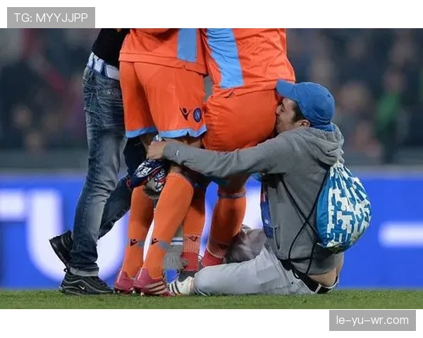 罗马尼亚哈吉传奇再现：传统文化与现代足球激情交融，引爆球迷期待