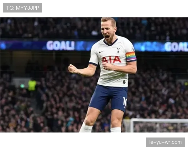 欧本防线稳固助球队逆转抢分，状态回暖引关注