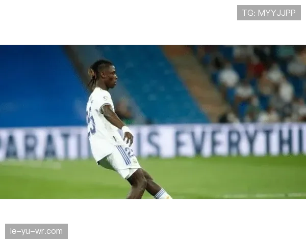 卡马文加:对抗能力与覆盖范围如何支撑中场防守 卡马文加:对抗能力与覆盖范围如何支撑中场防守