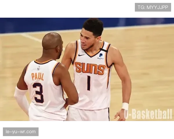 德文·布克赛场像拼命三郎，回家那套豪宅照直接把我的消费观按了暂停